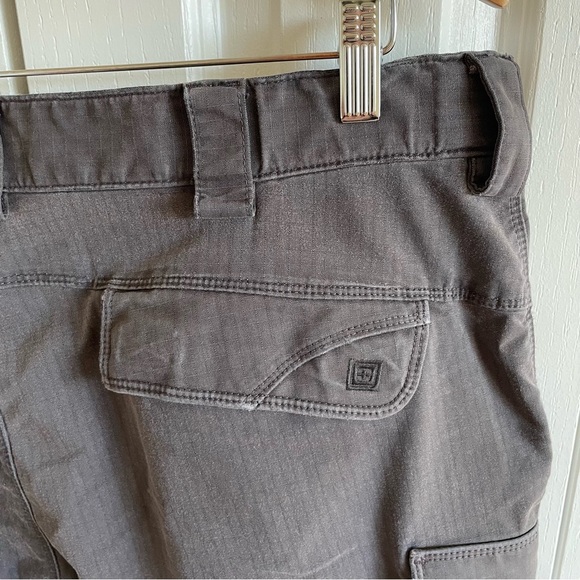 5.11 Tactical Stryke Pants Men's 40x30 Gray Flex-Tac Ripstop Cargo Straight Worn - Picture 9 of 16